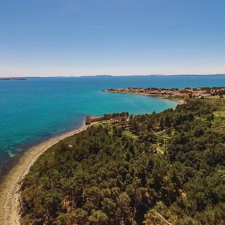 Apartament In With Kitchen