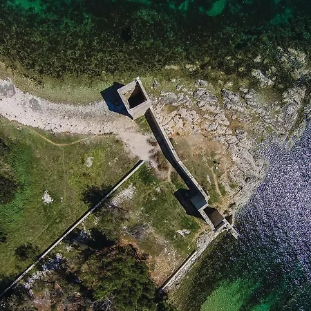 In With Kitchen Apartmán Vir