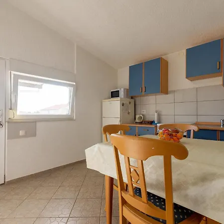 In With Kitchen Apartment *