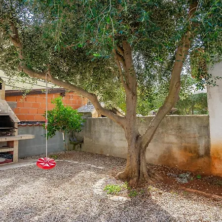 2 Bedroom Cozy In *